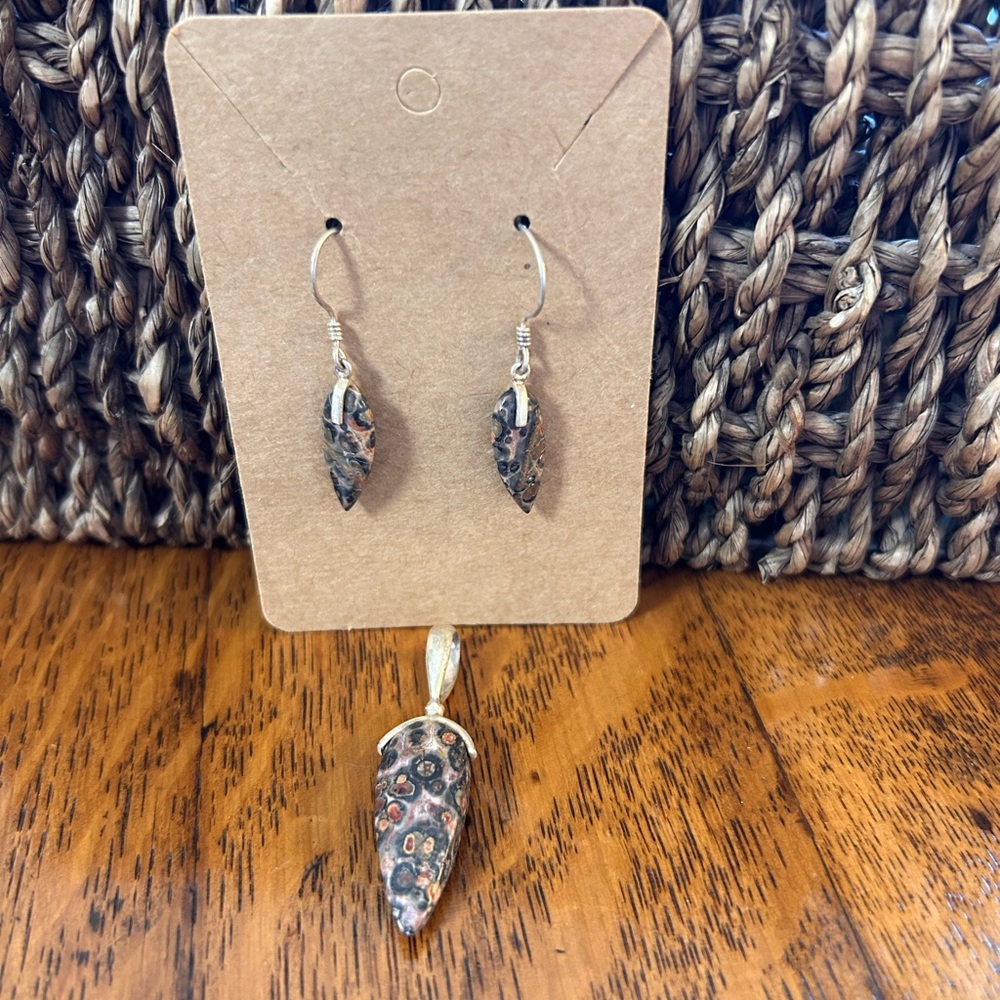 925 Sterling  Silver and Jaguar stone (Jasper) Earrings and pendant Set